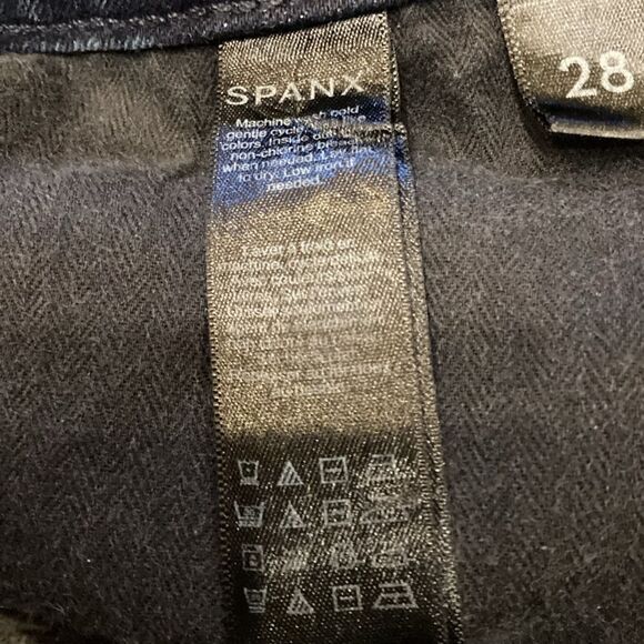Spanx Medium Blue Wash Size 28 Women 5 Pocket Stretch Denim Straight Leg Jeans - Picture 8 of 12